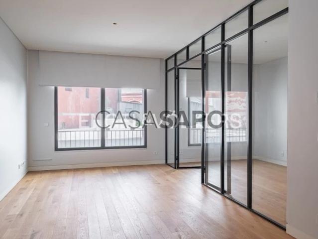 Apartamento alugar em Santo António, Lisboa