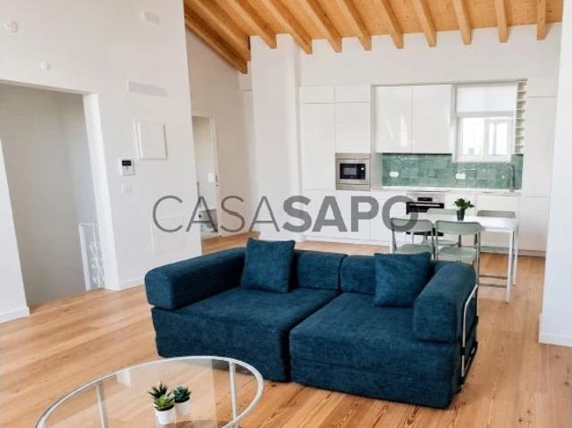 Apartamento alugar em São Vicente, Lisboa