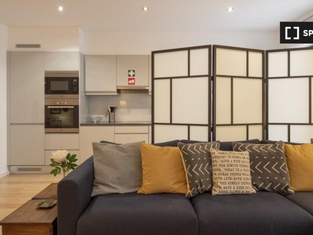 Apartamento alugar em Misericórdia, Lisboa
