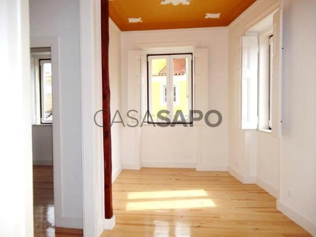 Apartamento alugar em Estrela, Lisboa