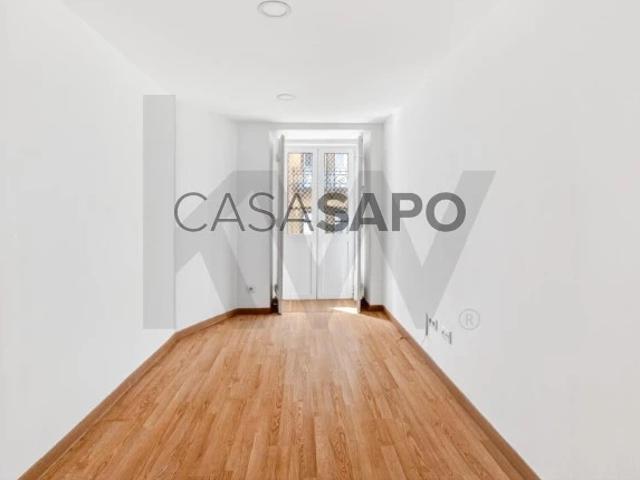 Apartamento alugar em Estrela, Lisboa