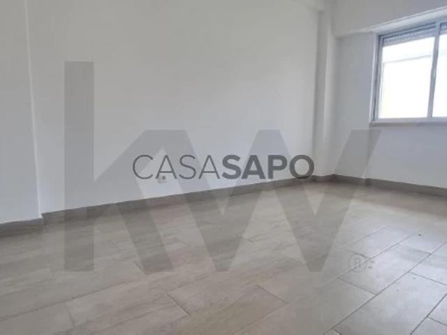Apartamento alugar em Campo de Ourique, Lisboa
