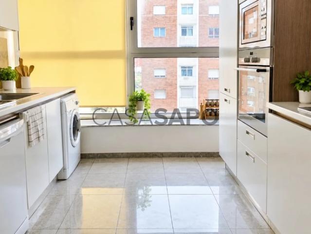 Apartamento alugar em Alta de Lisboa, Lisboa