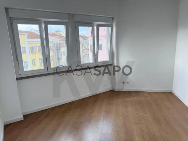 Apartamento alugar em Campo de Ourique, Lisboa