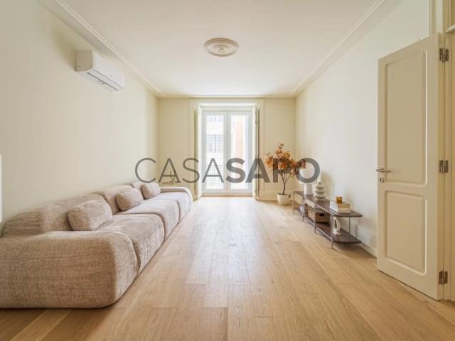Apartamento alugar em Coração de Jesus, Lisboa