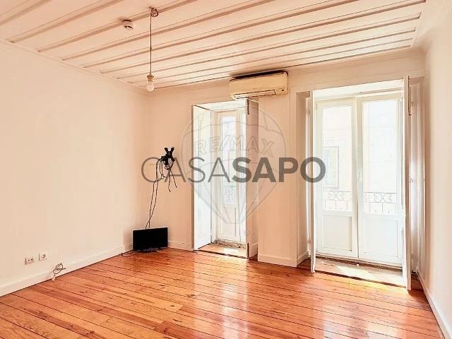 Apartamento alugar em Misericórdia, Lisboa