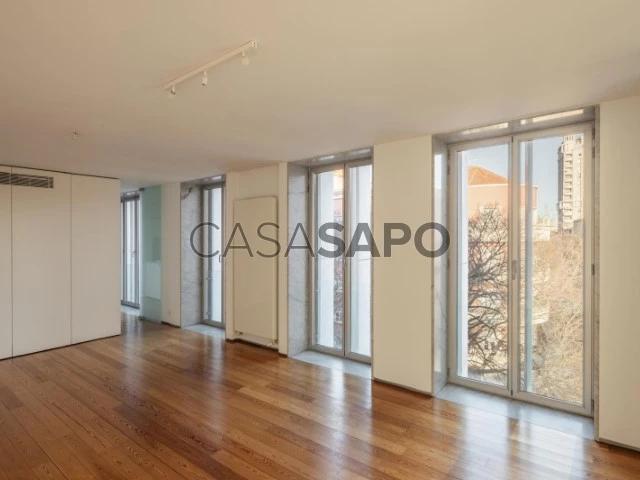 Apartamento alugar em Avenidas Novas, Lisboa