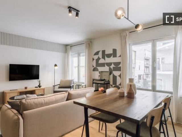 Apartamento alugar em Santiago Dos Velhos, Lisboa