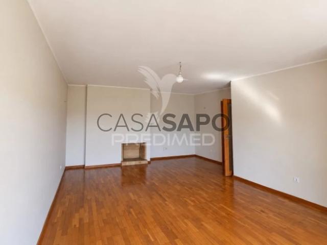 Apartamento alugar em Real Castêlo, Castêlo da Maia