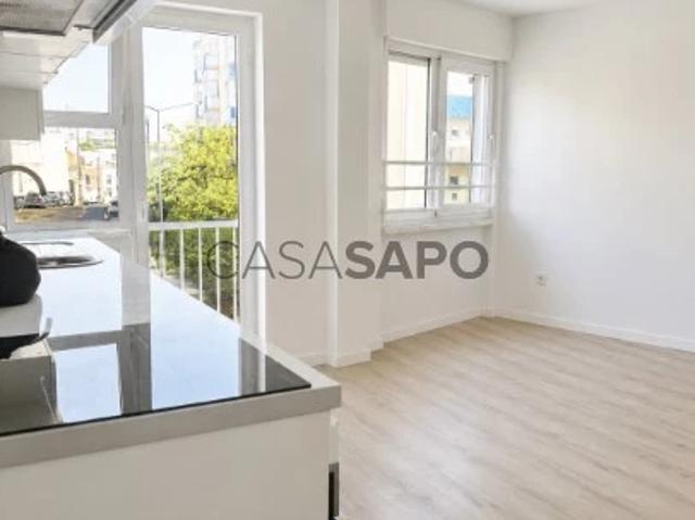 Apartamento alugar em Patameiras, Odivelas