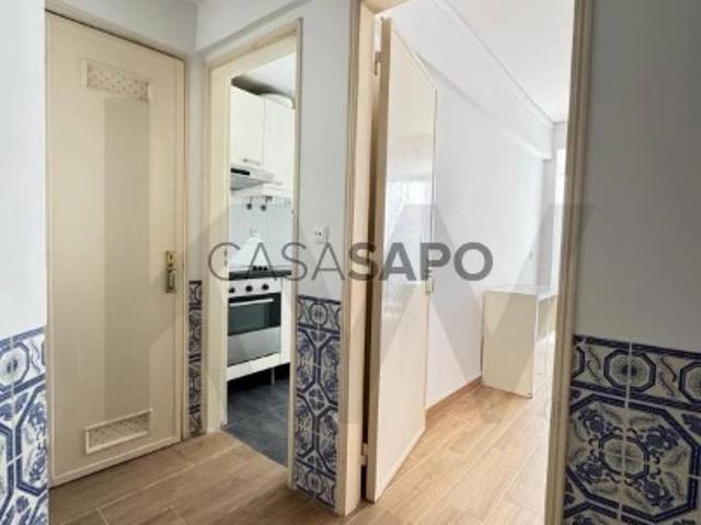 Apartamento alugar em Núcleo Urbano Histórico de Algés, Oeiras