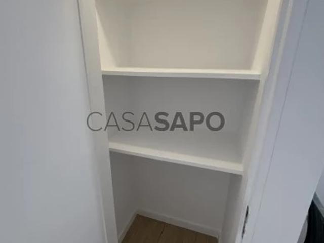 Apartamento alugar em Núcleo Urbano Histórico de Algés, Oeiras