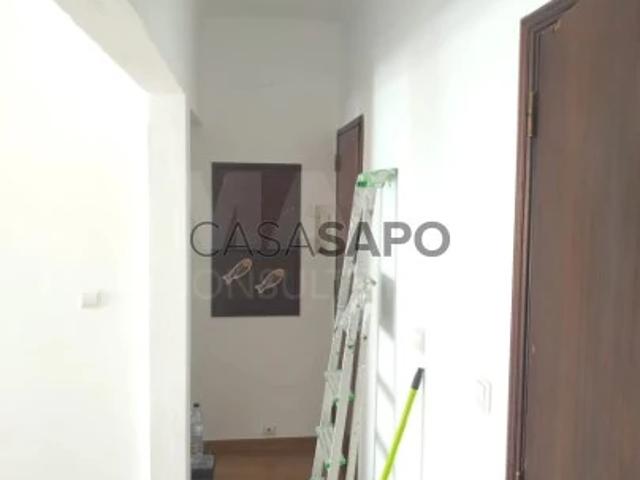 Apartamento alugar em Bairro Clemente Vicente, Oeiras