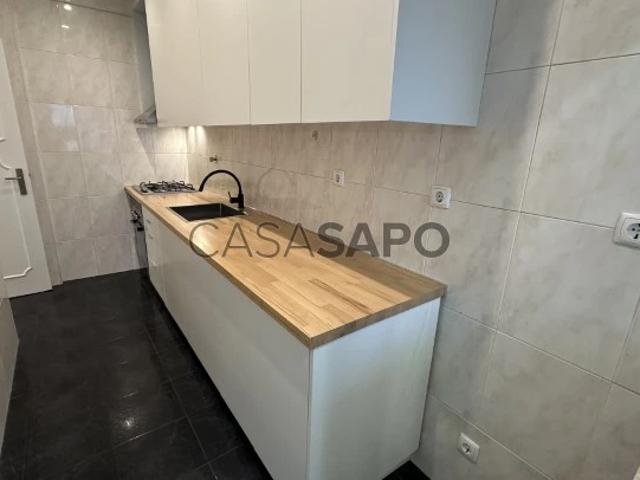 Apartamento alugar em Nova Oeiras, Oeiras