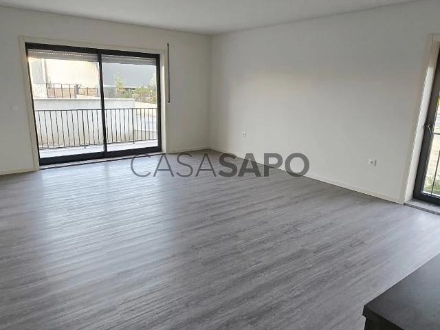 Apartamento alugar em Zona Industrial de Seroa-Lordelo, Seroa