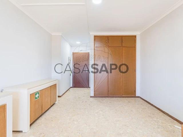 Apartamento alugar em Vau da Rocha, Portimão
