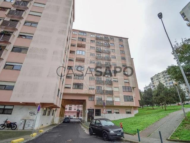Apartamento alugar em Casal do Cotão, Cacém e São Marcos