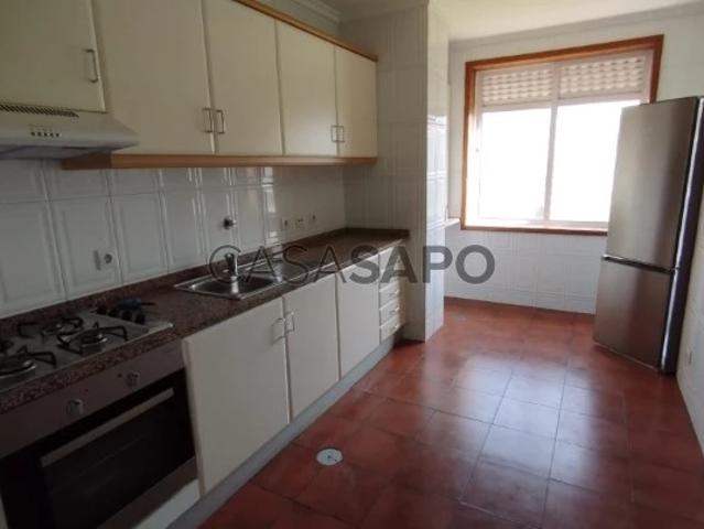 Apartamento alugar em Lugar do Castelo, Vila Nova De Gaia