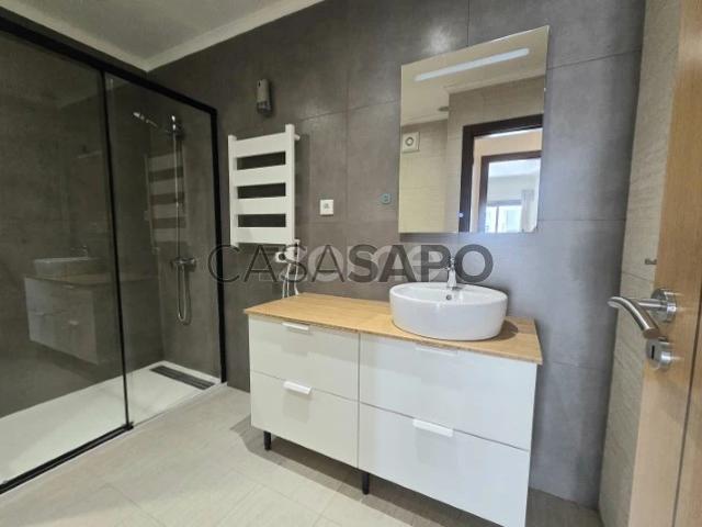 Apartamento alugar em Amadora, Urbanização Alto da Mira