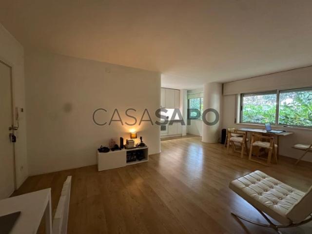 Apartamento alugar em Porto, Aldoar