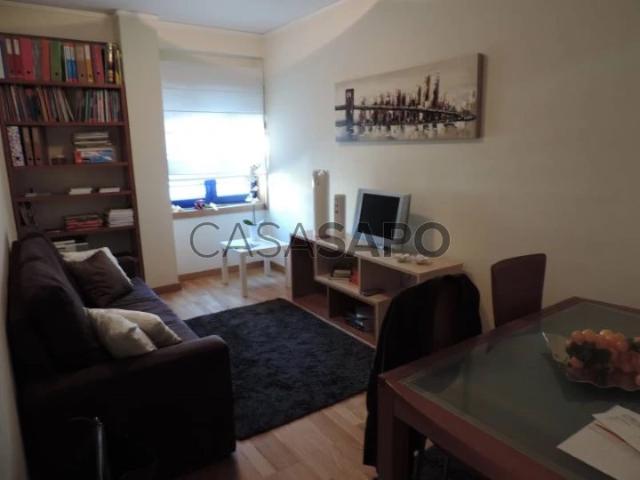 Apartamento alugar em Porto, Lordelo Do Ouro