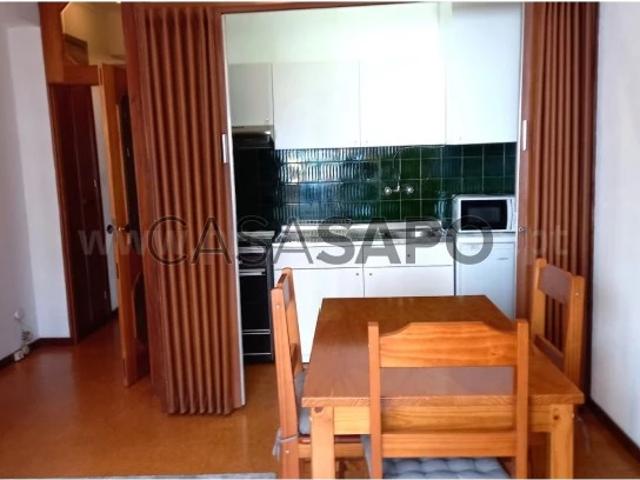 Apartamento alugar em Porto, Lordelo Do Ouro