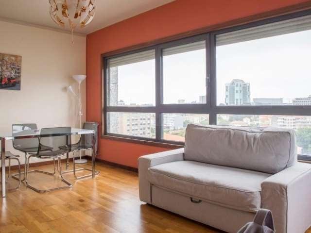 Apartamento alugar em Porto, Lordelo Do Ouro