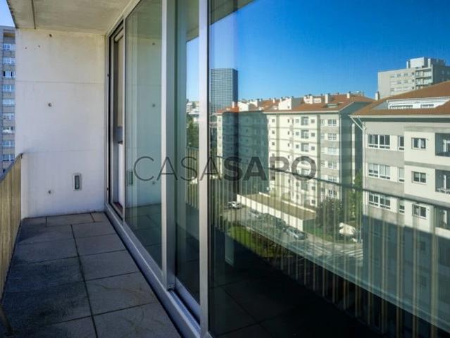 Apartamento alugar em Porto, Lordelo Do Ouro