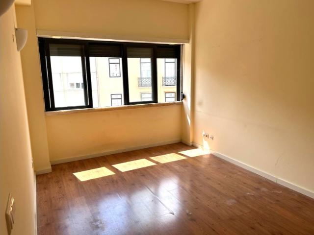 Apartamento alugar em Arroios, Anjos