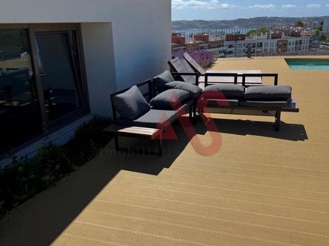 Apartamento alugar em Núcleo Urbano Histórico de Oeiras, Oeiras