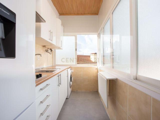 Apartamento alugar em Núcleo Urbano Histórico de Queijas, Oeiras