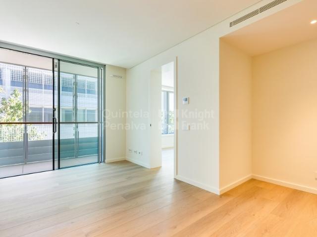 Apartamento alugar em Prata Riverside Village, Lisboa