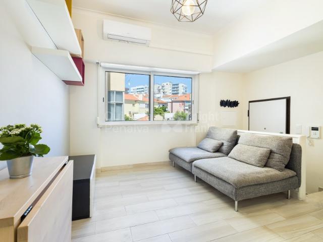 Apartamento alugar em Cova da Piedade, Almada