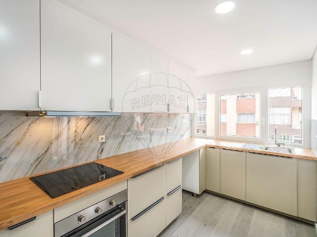 Apartamento alugar em Amora, Seixal