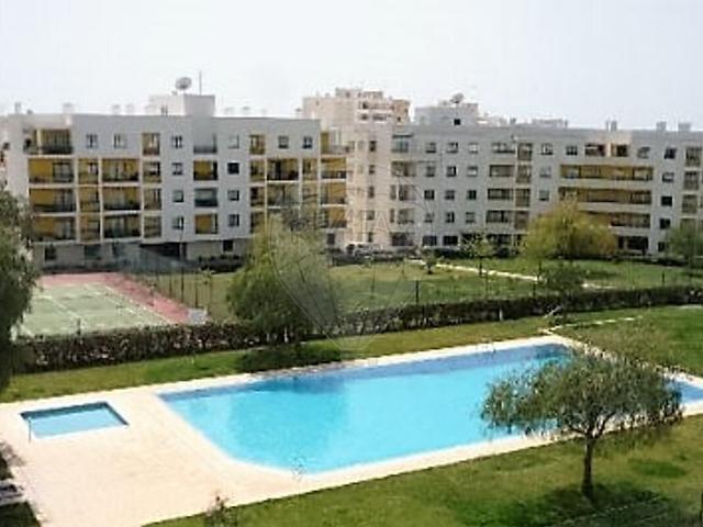 Apartamento alugar em Urbanização Solário da Praia, Armação de Pêra