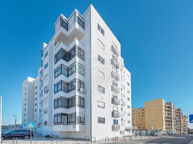 Apartamento alugar em Carcavelos e Parede, Cascais
