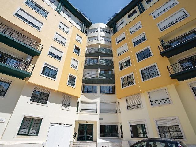Apartamento alugar em Bairro J. Pimenta, Cascais