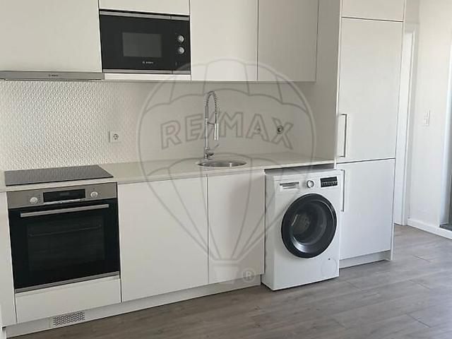 Apartamento alugar em Alta de Lisboa, Lisboa
