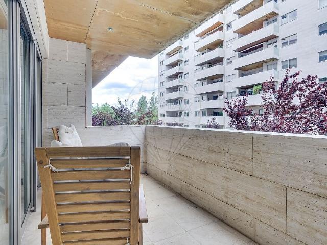 Apartamento alugar em Alta de Lisboa, Lisboa