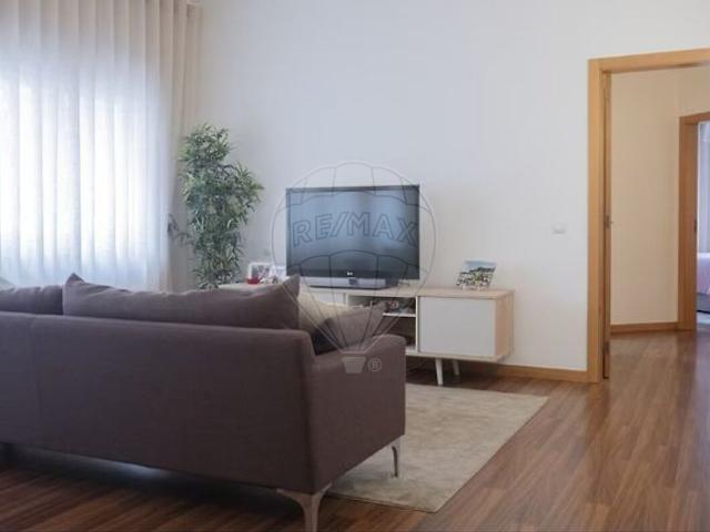 Apartamento alugar em Alta de Lisboa, Lisboa