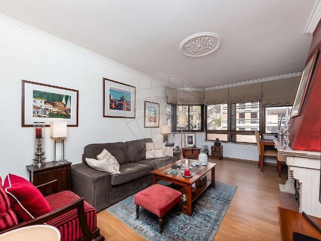 Apartamento alugar em Santa Clara, Lisboa