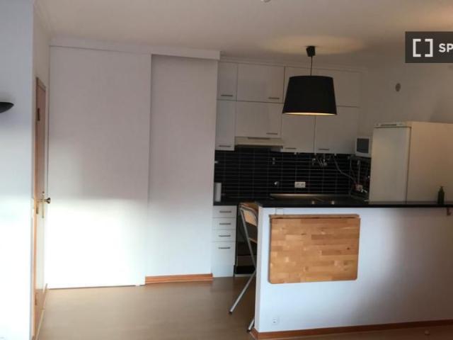 Apartamento alugar em Quinta do Pisany, Lisboa