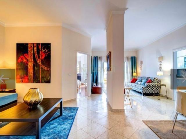 Apartamento alugar em Santo António do Estoril, Cascais