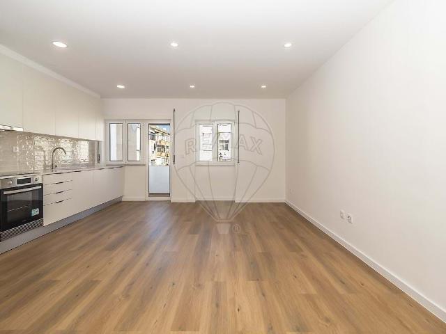 Apartamento venda em Barreiro, Lavradio