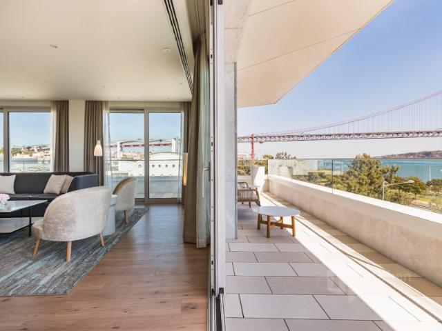 Apartamento venda em São Francisco Xavier, Lisboa