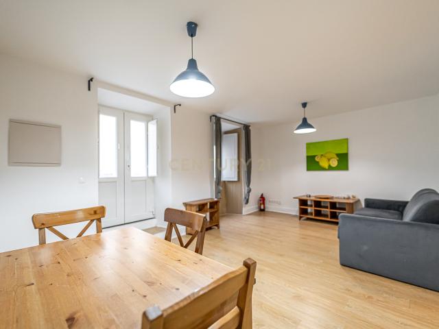 Apartamento venda em Estrela, Lisboa