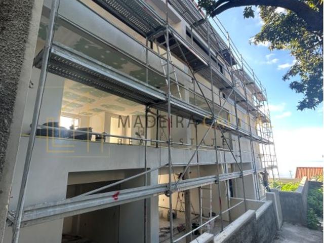 Apartamento venda em Zona Velha, Funchal