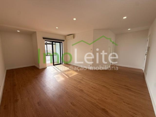 Apartamento venda em Nova Sintra, A Ver-o-mar