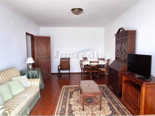 Apartamento alugar em Núcleo Urbano Histórico de Oeiras, Oeiras