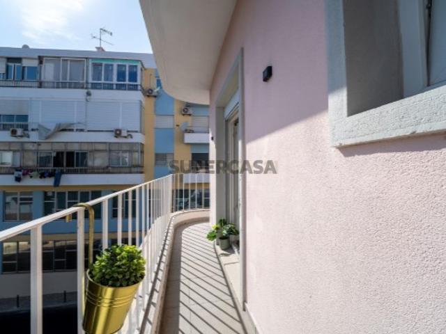Casa venda em Cacilhas, Almada